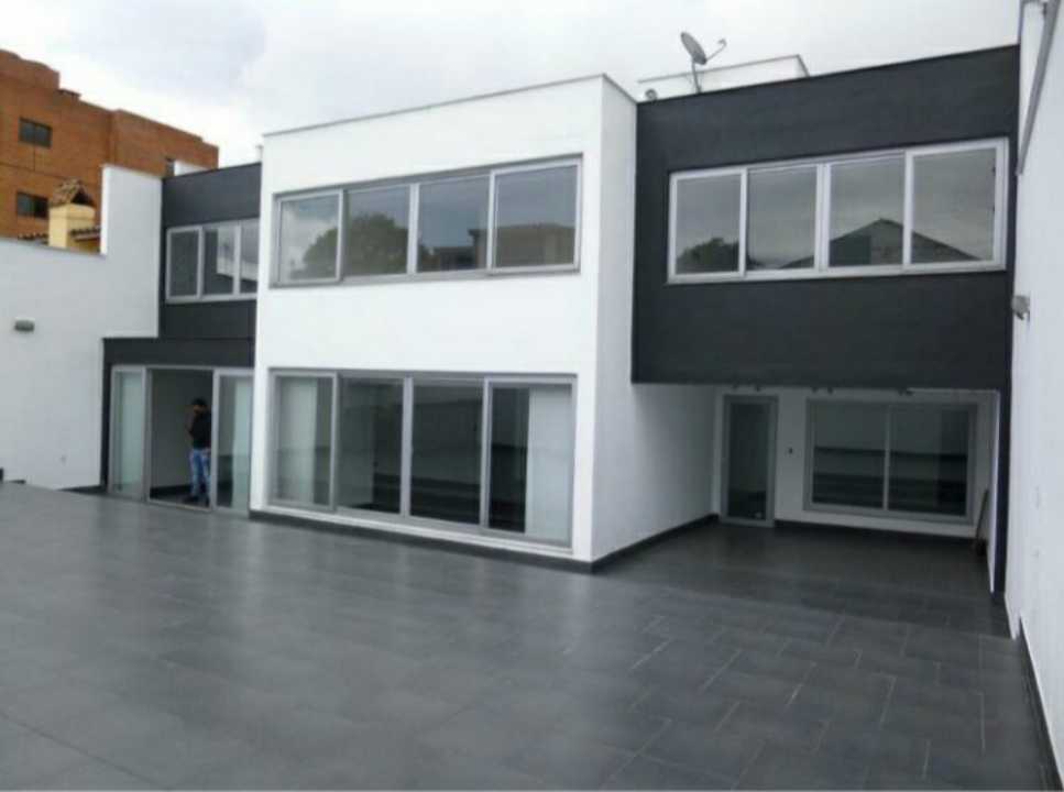 Venta de casa independiente en Nueva autopista Bogota JM5928747