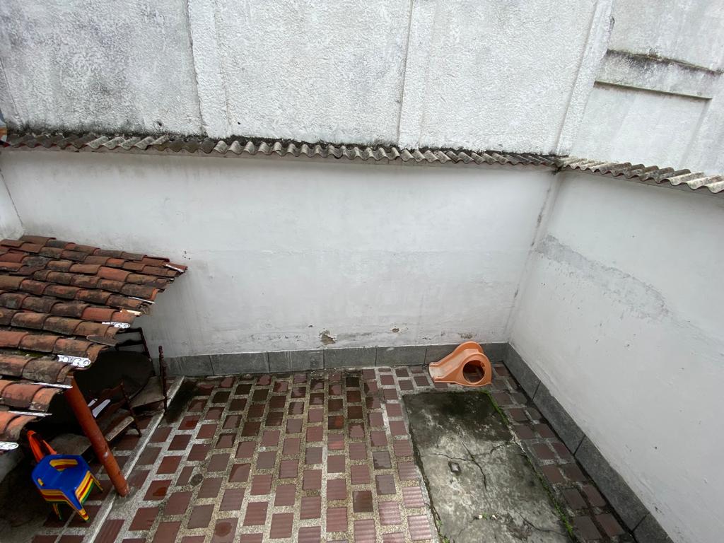 Vendo casa bifamiliar +apartaestudio en las Delicias(J.I.T)4920285