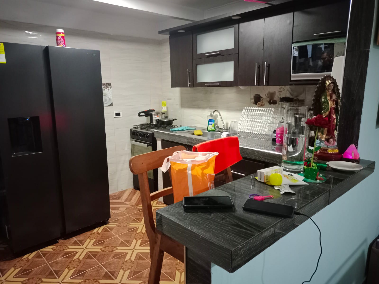 VENDO CASA CON APARTAESTUDIO PASEO LOS ALMENDROS (J.I.T)WASI5343900