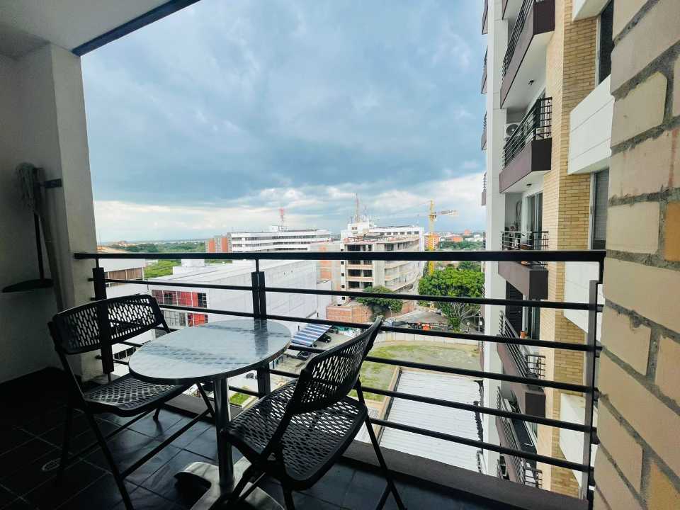 SE VENDE APARTAMENTO SECTOR HOLGUINES (L.O) wasi:5029305