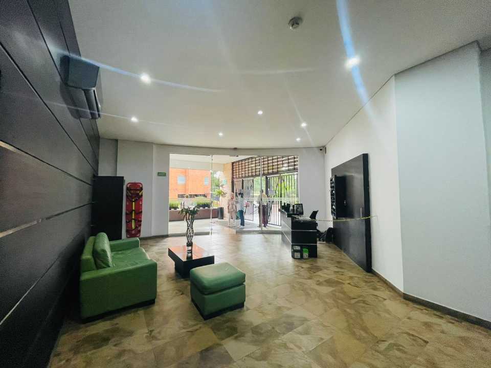 SE VENDE APARTAMENTO SECTOR HOLGUINES (L.O) wasi:5029305