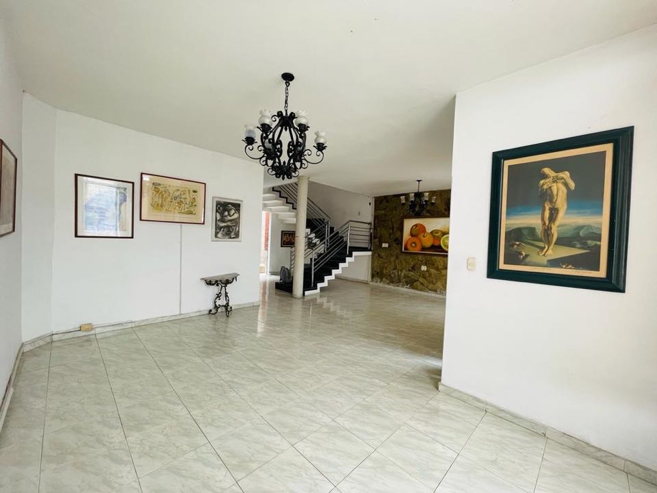 SE VENDE AMPLIA CASA EN MIRAFLORES LO WASI 6476969