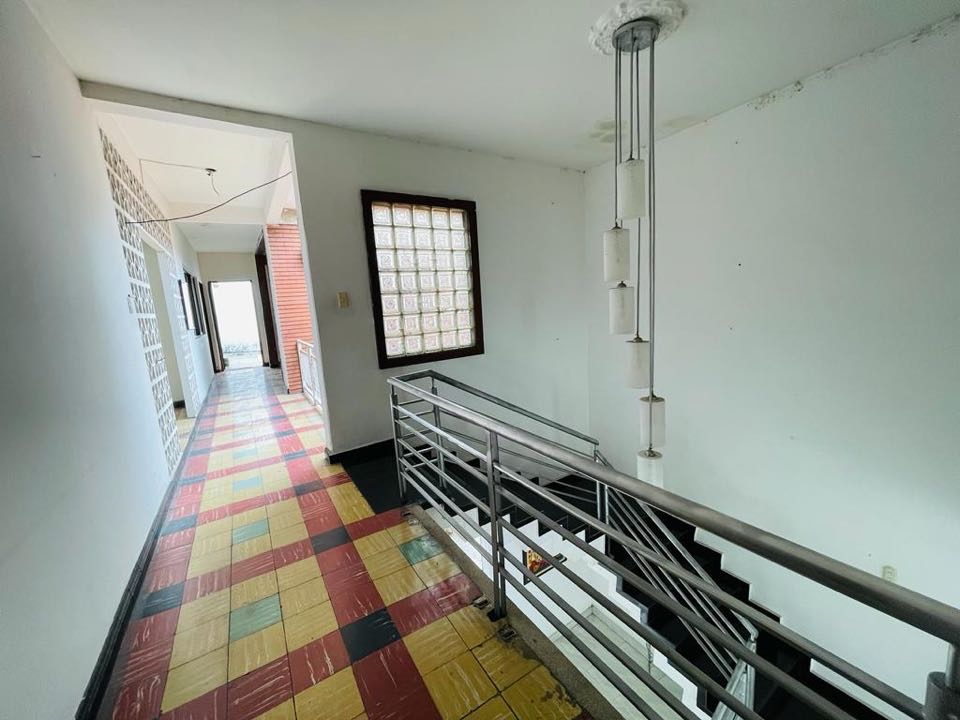 SE VENDE AMPLIA CASA EN MIRAFLORES LO WASI 6476969