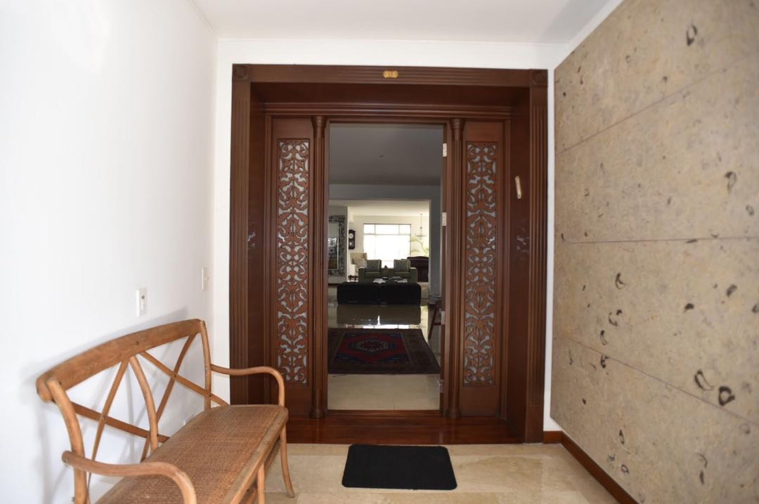 SE VENDE APARTAMENTO AGUACATAL LUXURY LO WASI