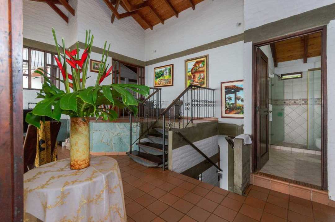 VENDO CASA CAMPESTRE EN DAPA T.P