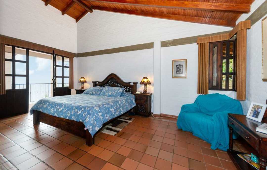 VENDO CASA CAMPESTRE EN DAPA T.P