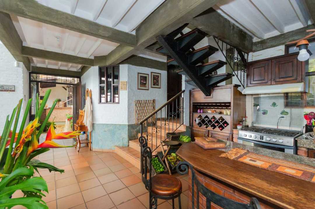 VENDO CASA CAMPESTRE EN DAPA T.P