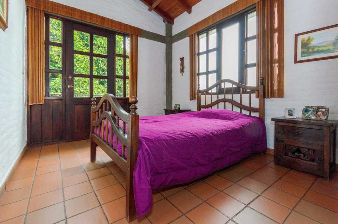 VENDO CASA CAMPESTRE EN DAPA T.P