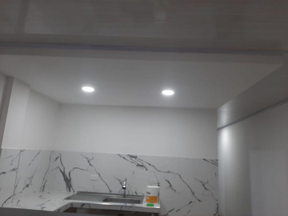 SE VENDE CASA 3 PISOS REMODELADA EL JARDIN (KD)CW4961059