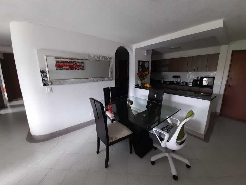 VENDO APARTAMENTO CAPRI W5670878 PQ