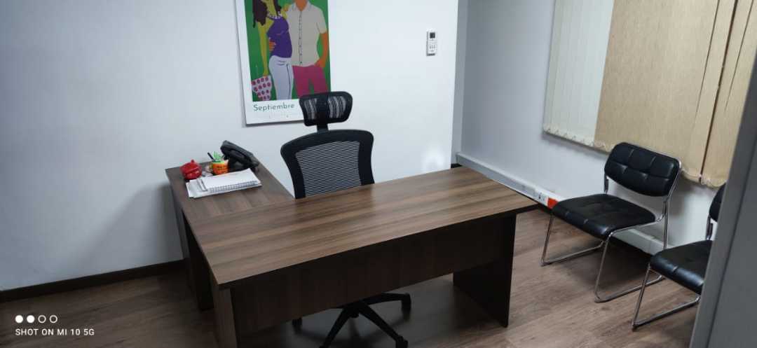 VENDO BODEGA 3 PLANTAS GRANDE MUNICIPAL CALI.W5510601(L.M.G.)