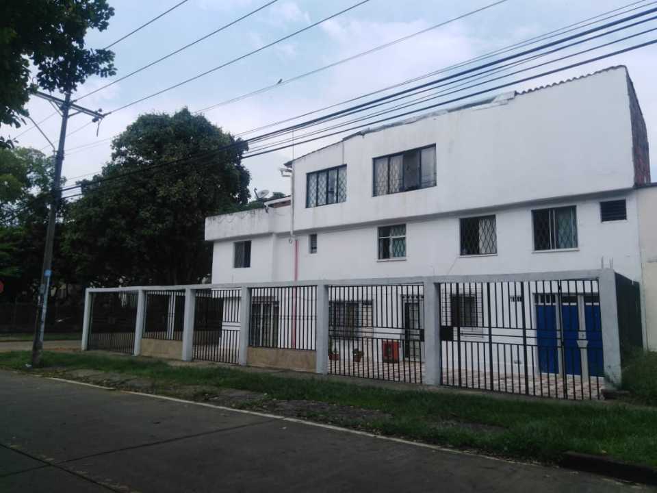 Vempermuto edificio esquinero en bosques del limonar, (CL) ws5409994