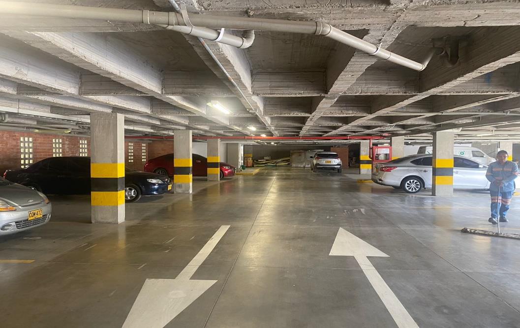 VENTA EDIFICIO ACOPI, YUMBO, W8305505, JO