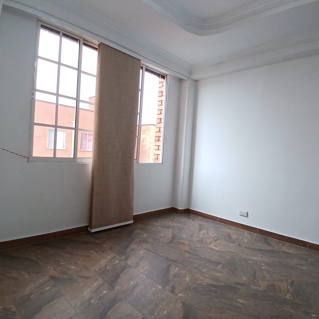 VENDO APARTAMENTO 5to PISO, OLIMPICO, CALI W9355595 JE