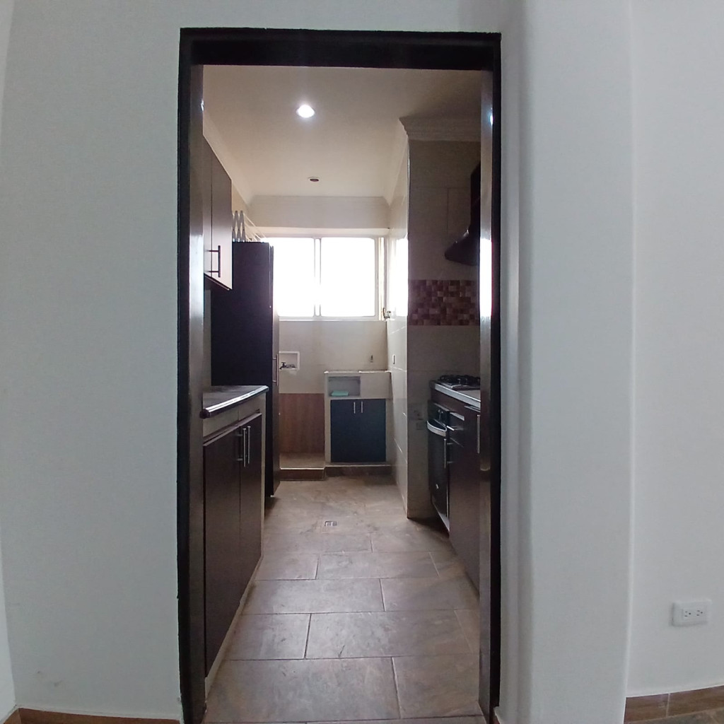 VENDO APARTAMENTO 5to PISO, OLIMPICO, CALI W9355595 JE