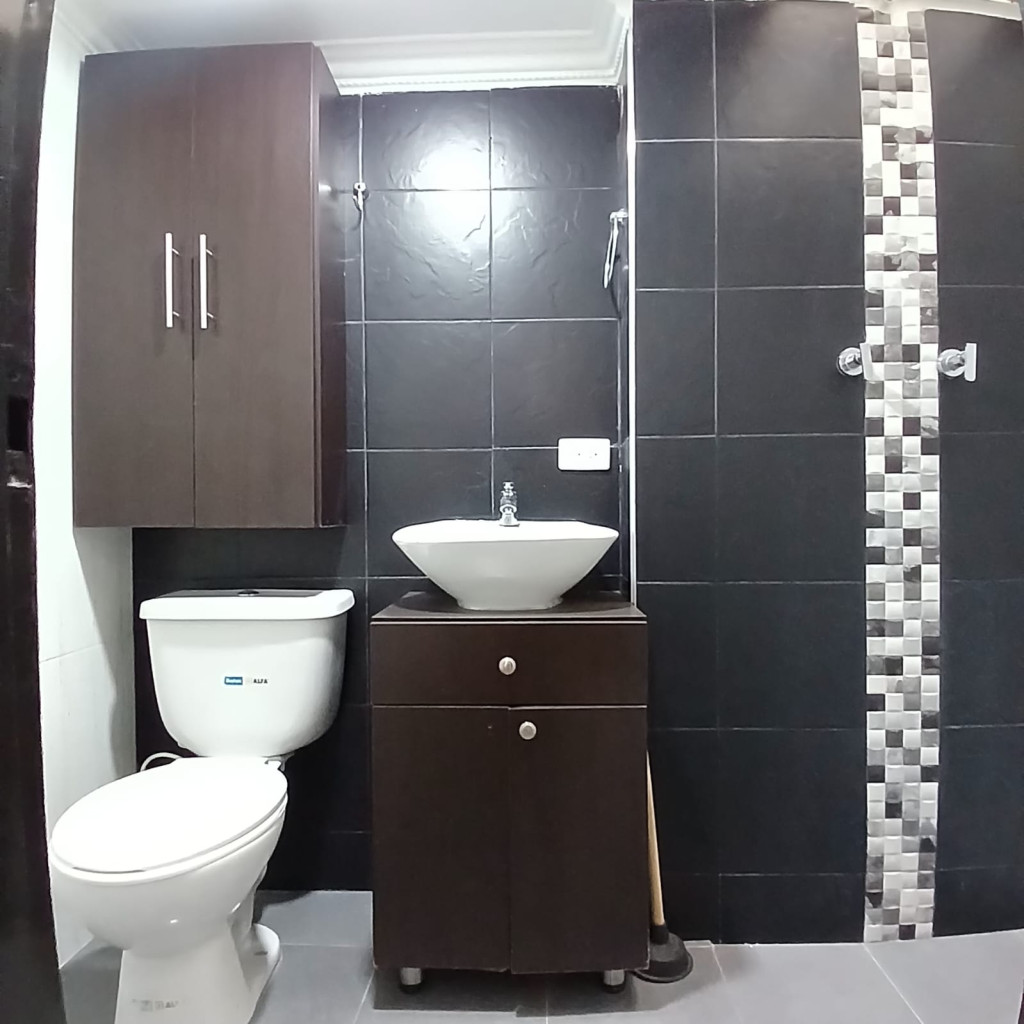 VENDO APARTAMENTO 5to PISO, OLIMPICO, CALI W9355595 JE