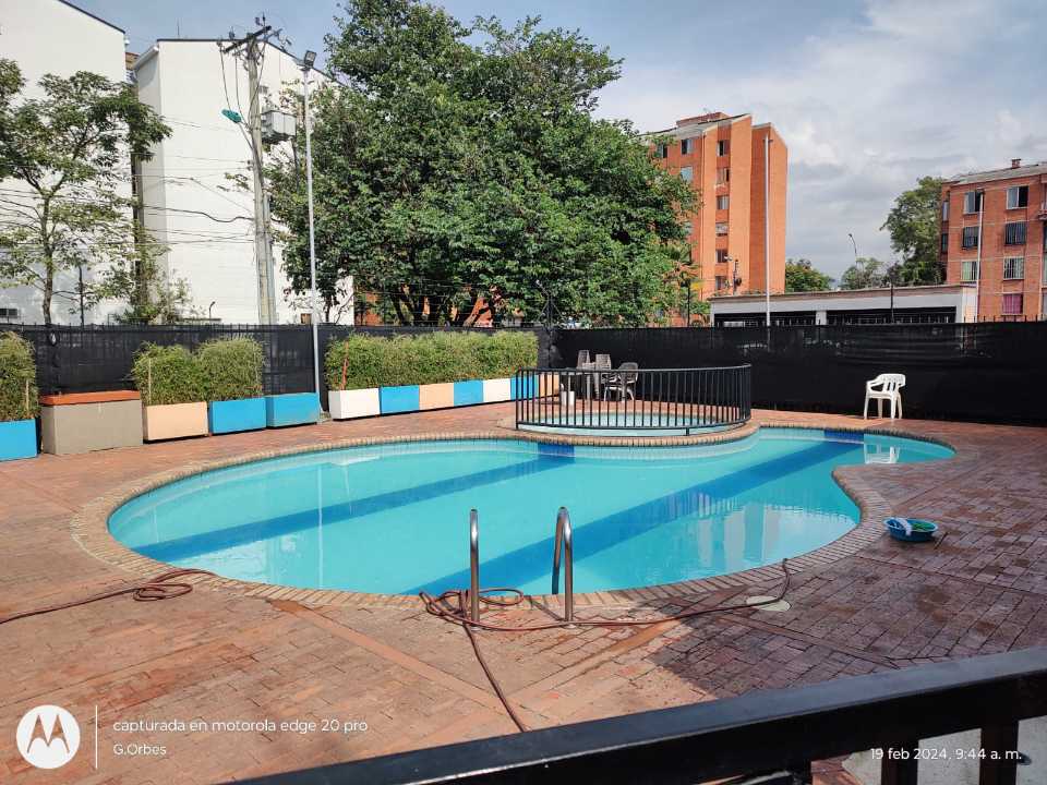 VENDO APARTAMENTO HACIENDA 6 PISO W:7424409PQ